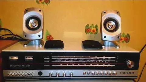 Telefunken Concertino 301 &  Logitech Z5500