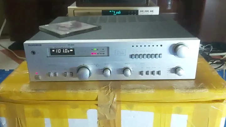 Telefunken rr 200 gecmani.. tuyệt hay. giá rất tốt cho ae lh..0969976387.tại Hà Nội